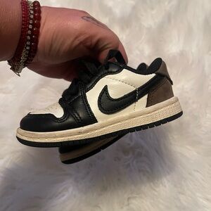 Toddler Jordans Size 6C